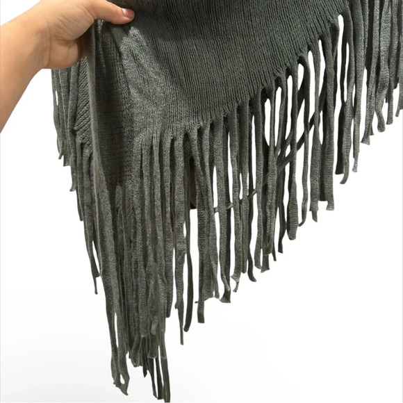 BAAZZARA Grey Cowl Neck Fringed Poncho - Picture 3 of 5